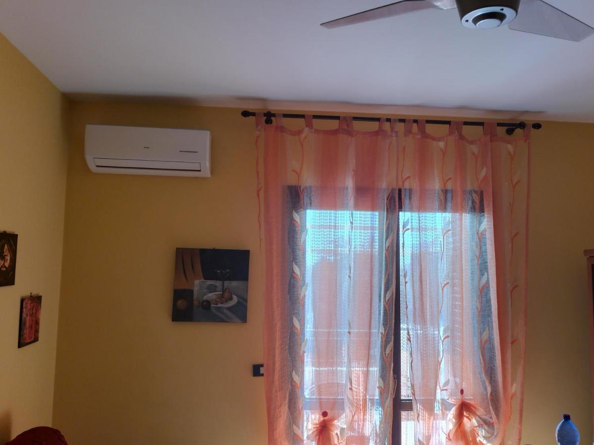 Casa Vacanza Da Rosa Letojanni Exterior foto